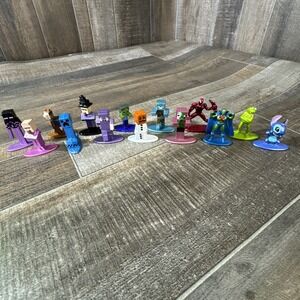 Lot‎ Of 14 Jada Toys Diecast Figures Minecraft, Disney,dc,marval